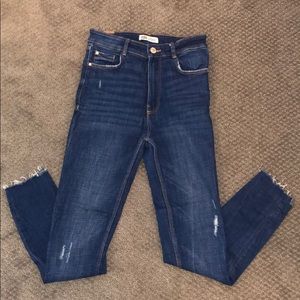 Zara High Rise Deconstructed Denim - US Sz 6